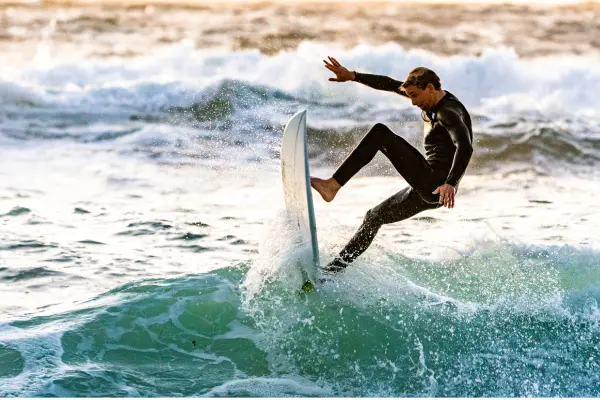 Encontros de Surfistas Conscientes: Eventos Focados em Preservação Ambiental